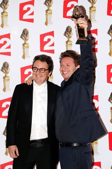 DERNIER COUP DE CISEAUX : Prix MOLIÈRE MEILLEURE COMÉDIE 2014 DERNIER COUP DE CISEAUX : Prix MOLIÈRE MEILLEURE COMÉDIE 2014