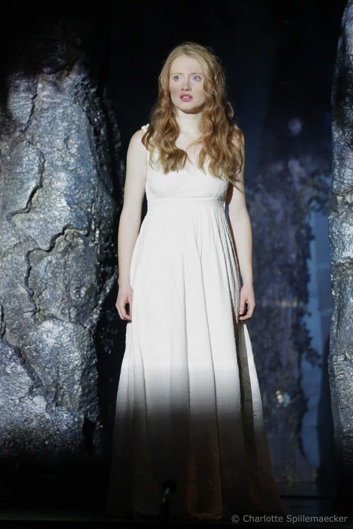 Veterans Today La Dame Blanche The White Lady