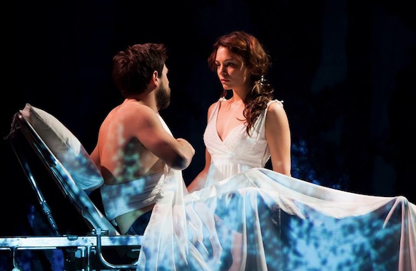 LA DAME BLANCHE Nastassja Girard et Arthur Jugnot LA DAME BLANCHE Nastassja Girard et Arthur Jugnot